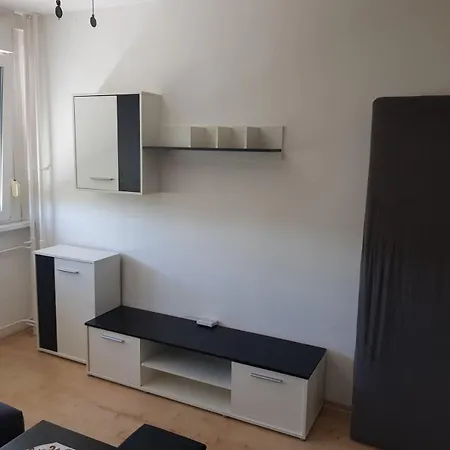 Garsonjera Apartment *