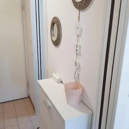 Garsonjera Apartment *